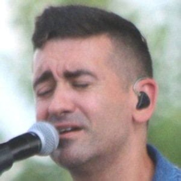 Aaron Shust (gospelsinger) Wiki,Age,Birthday,Biography,Height,Net Worth ..