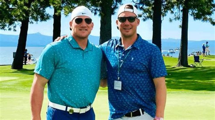 AJ Hawk - Bio, Age, siblings, Wiki, Facts and Family