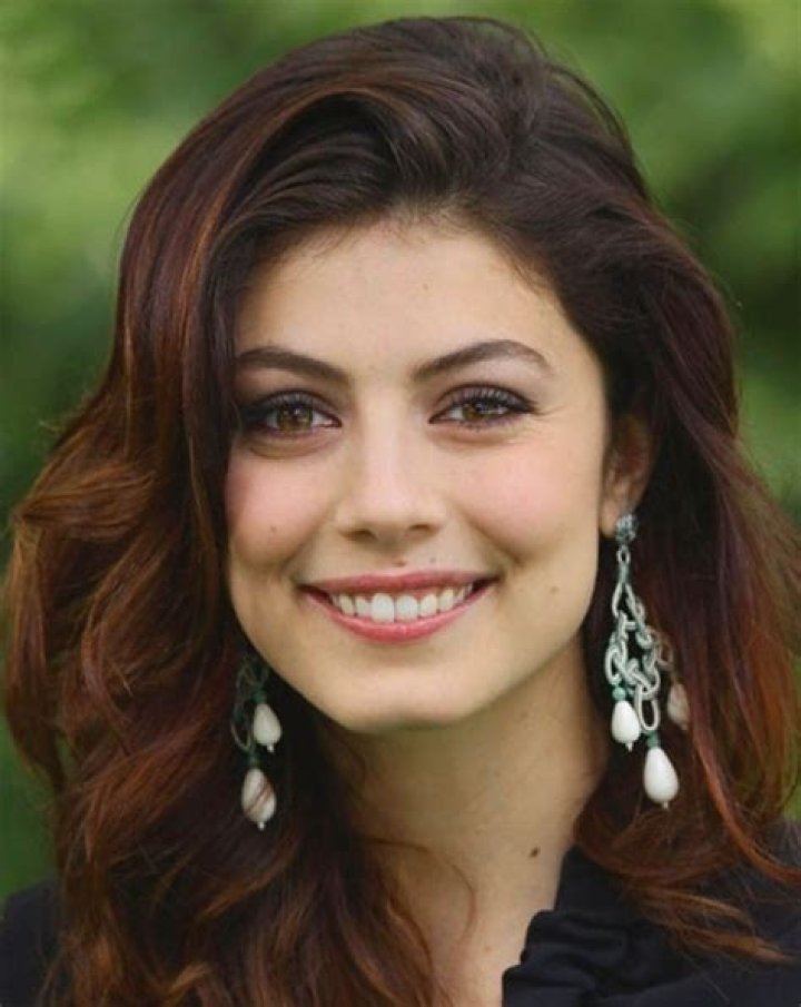 Alessandra Mastronardi - Bio, Age, Wiki, Facts and Family