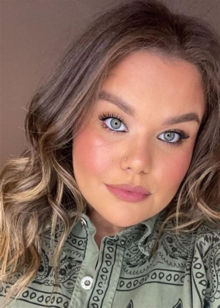 Amy Tapper (realitystar) Wiki,Age,Birthday,Biography,Height,Net Worth ..