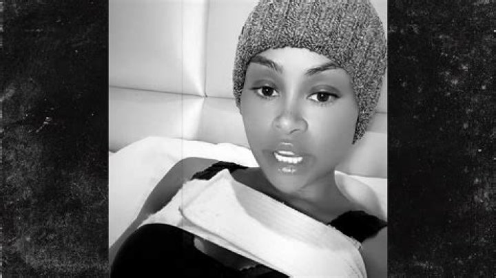 Blac Chyna Reveals ‘Painful’ Complications From Breast Reduction – Hollywood Life