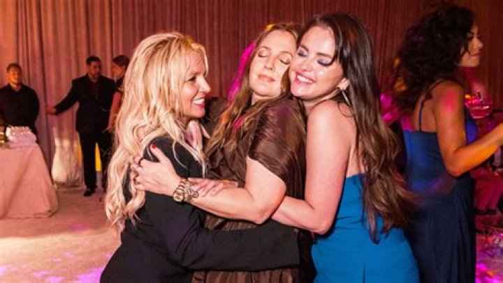 Britney Spears’ Wedding Guests – Hollywood Life
