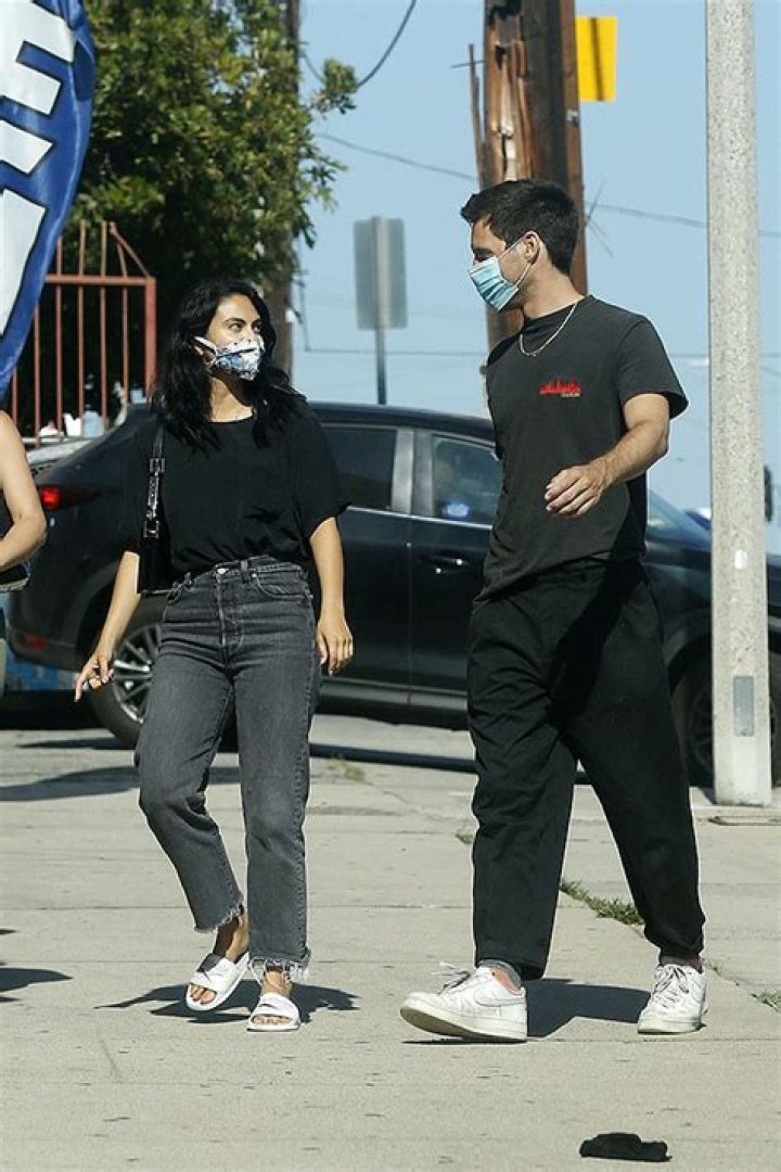 Camila Mendes & Grayson Vaughan Confirm Romance With Kissing Photo – Hollywood Life