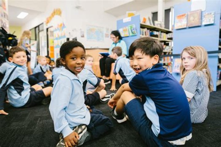 Can you go to school for HR?