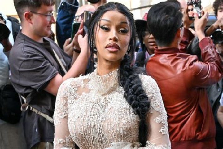 Cardi B Wears White Lingerie Promoting ‘Please Me’ Video: Watch – Hollywood Life