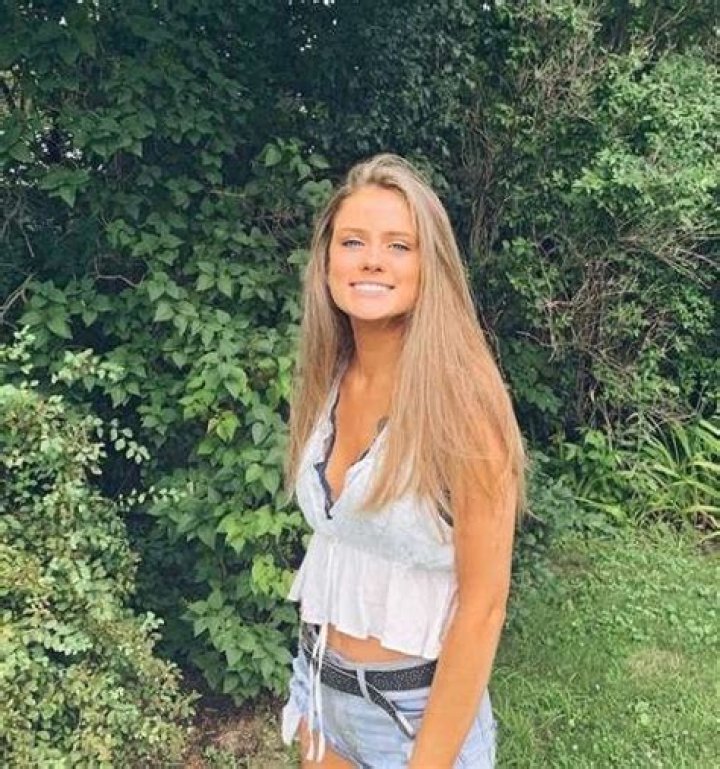 
Caroline Lusk Height, Weight, Net Worth, Age, Birthday, Wikipedia, Who, Nationality, Biography 