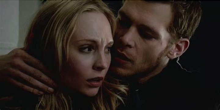 Caroline’s Pregnant With Alaric — Season 7 Episode 6 Recap – Hollywood Life