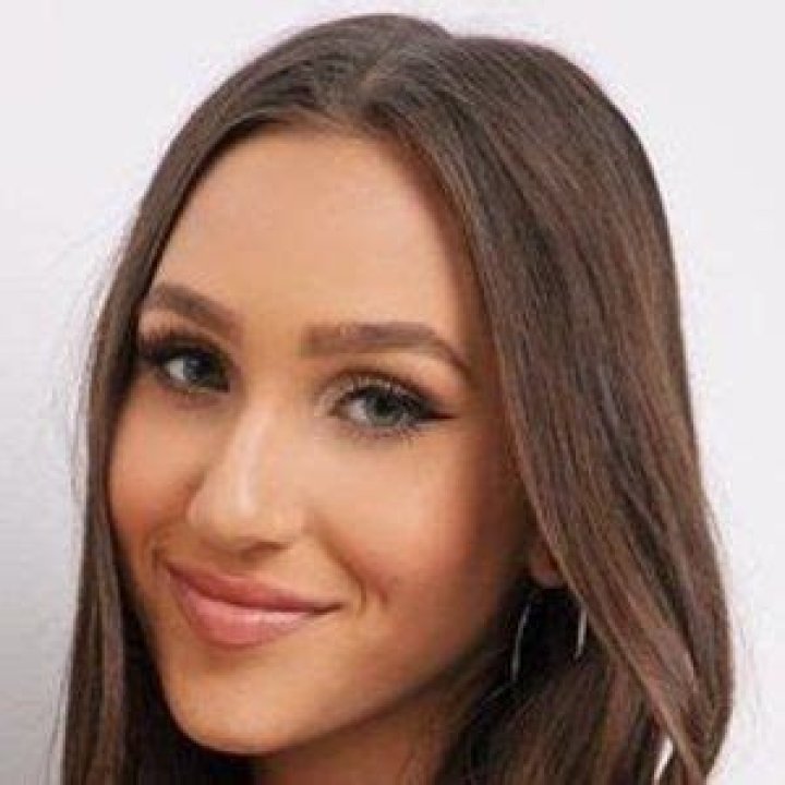 Chloe Weinstein - Bio, Age, Wiki, Facts and Family
