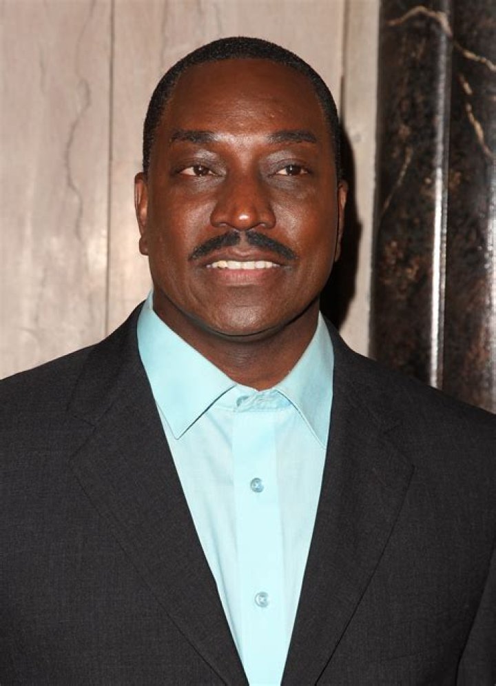 Clifton Powell - Bio, Age, net worth, Wiki, Facts and Family