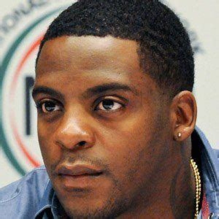 Clinton Portis - Bio, Age, net worth, height, Wiki, Facts and Family