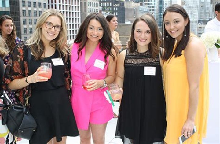 Cocktails & Conversation With HollywoodLife’s Bonnie Fuller — Party Pics