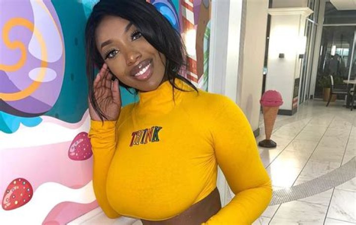 
Crisana Ariyah Height, Weight, Net Worth, Age, Birthday, Wikipedia, Who, Nationality, Biography 