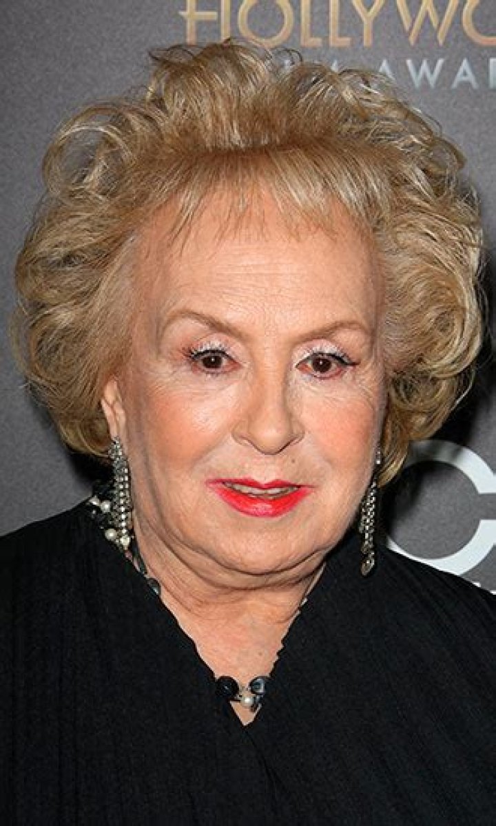 Doris Roberts Celebrity Profile – Hollywood Life