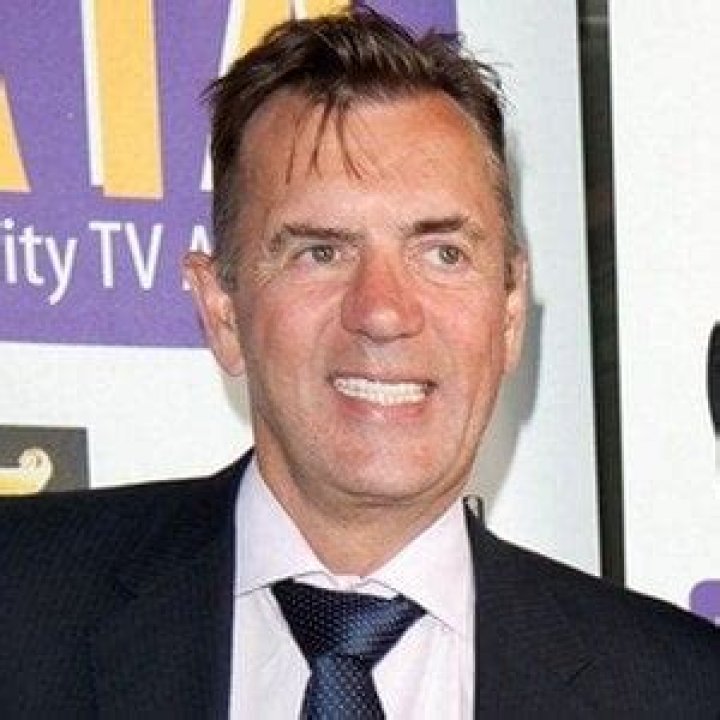 Duncan Bannatyne - Bio, Age, net worth, Wiki, Facts and Family