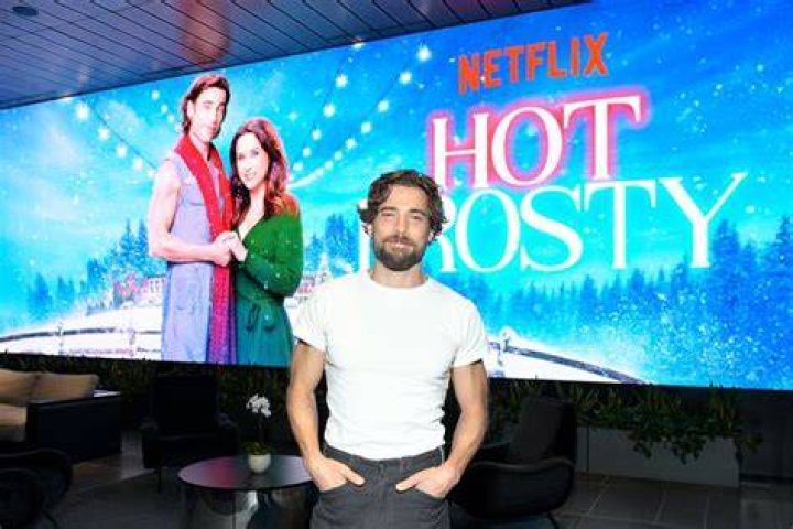 Dustin Milligan Sexuality – Is He Gay? Partner Wikipedia And Net Worth