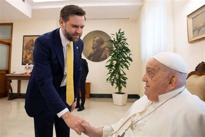 Elon Musk’s Sons Meet Pope Francis: Photo – Hollywood Life