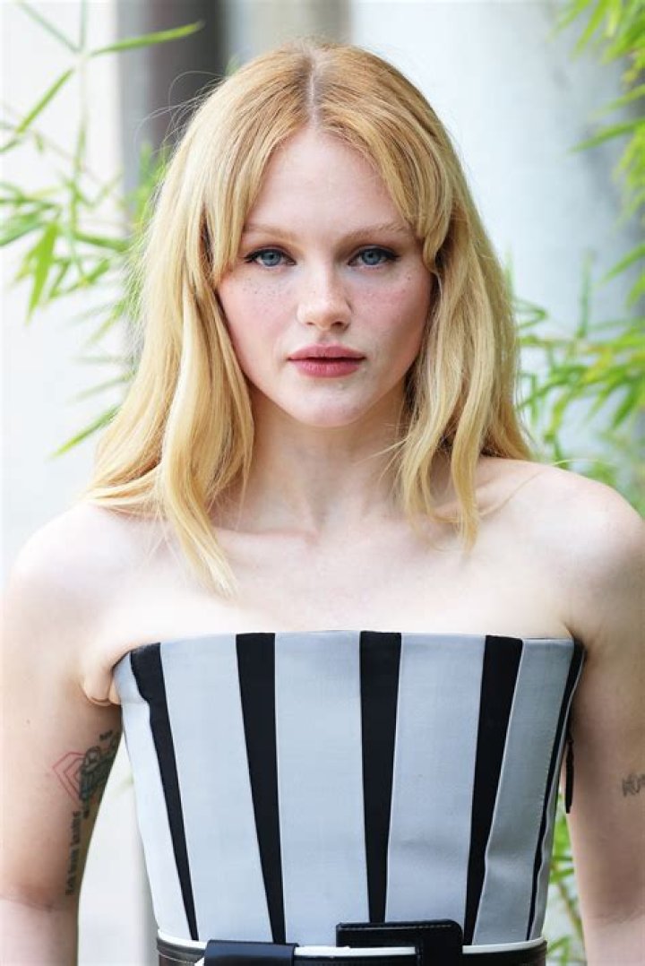 Emma Laird Craig Height, Weight, Net Worth, Age, Birthday, Wikipedia, Who, Instagram, Biography