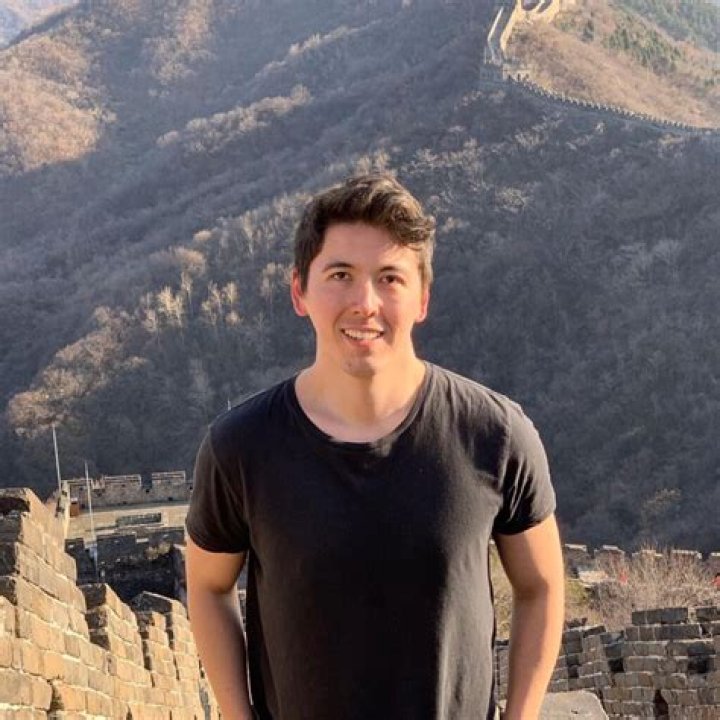 Eric Hansen - Bio, Age, Wiki, Facts and Family