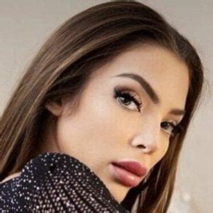 Geri Hoops - Bio, Age, Wiki, Facts and Family