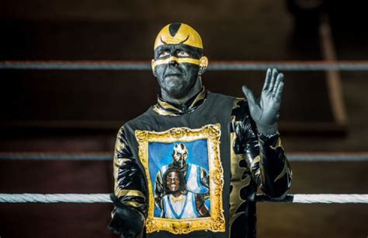 Goldust - Bio, Age, net worth, height, Wiki, Facts and Family
