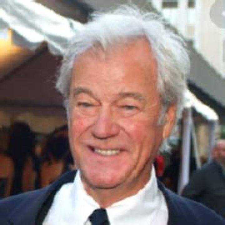 Gordon Pinsent - Bio, Age, height, Wiki, Facts and Family