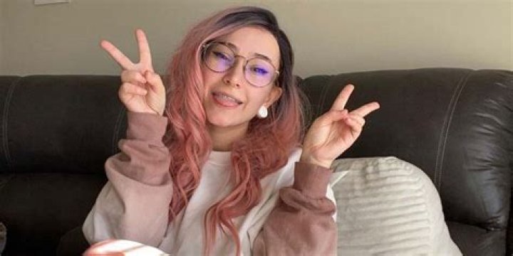 Goth.Egg TikTok, Instagram, Height, Age, Boyfriend, Biography, Wiki, Net Worth