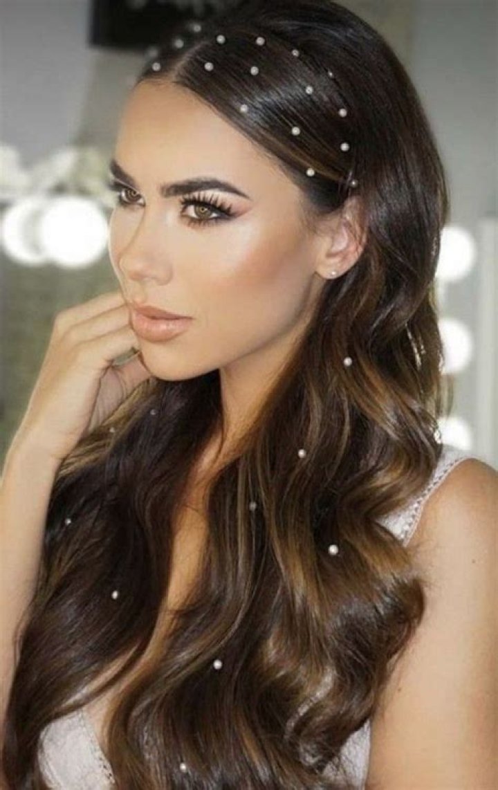 Hairstyle At Illinois Event – Hollywood Life