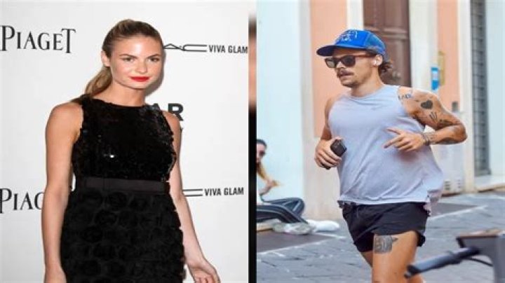 Harry Styles Shows Off His Biceps As He & Olivia Wilde Leave The Gym Together — Photos
