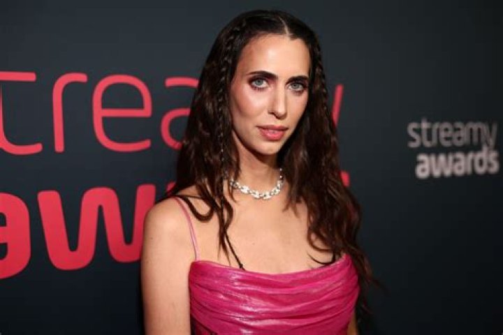 Hila Klein Height, Weight, Net Worth, Age, Birthday, Wikipedia, Who, Nationality, Biography