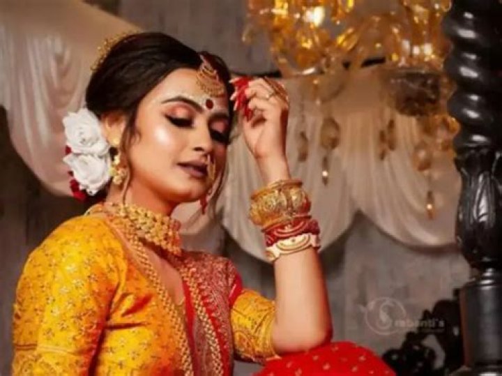 
How Did Pallabi Dey Take Her Own Life? Suicide Linked To Her Death 