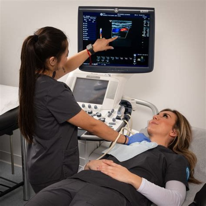 How do I become an ultrasound sonographer?
