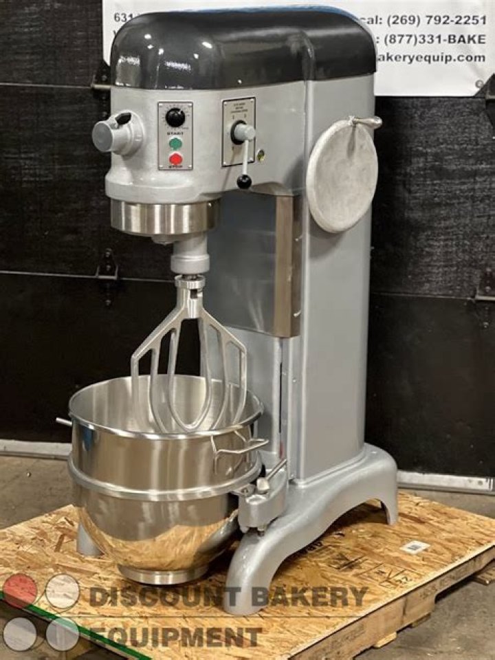 How much does a Hobart 60 quart mixer weight?
