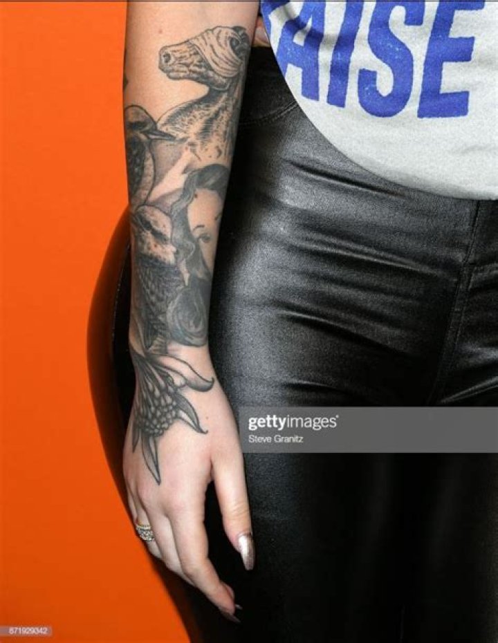 Iggy Azalea Debuts Huge New Arm Tattoo For Son Onyx: Watch – Hollywood Life
