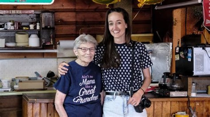Is Elsie M Eiler still alive?