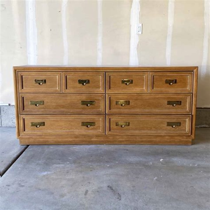 Is it better to sand or Degloss cabinets?