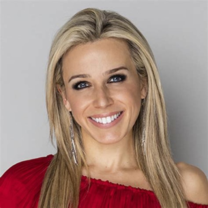 
Is Lara Lewington Jewish? Details About The Click Presenter Family History 