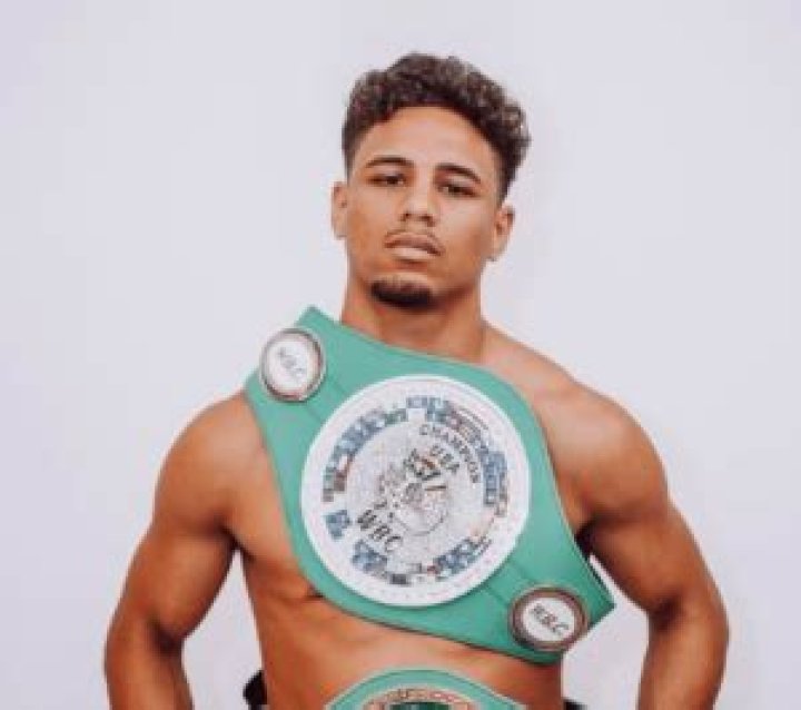 
Jamaine Ortiz Height, Weight, Net Worth, Age, Birthday, Wikipedia, Who, Nationality, Biography 