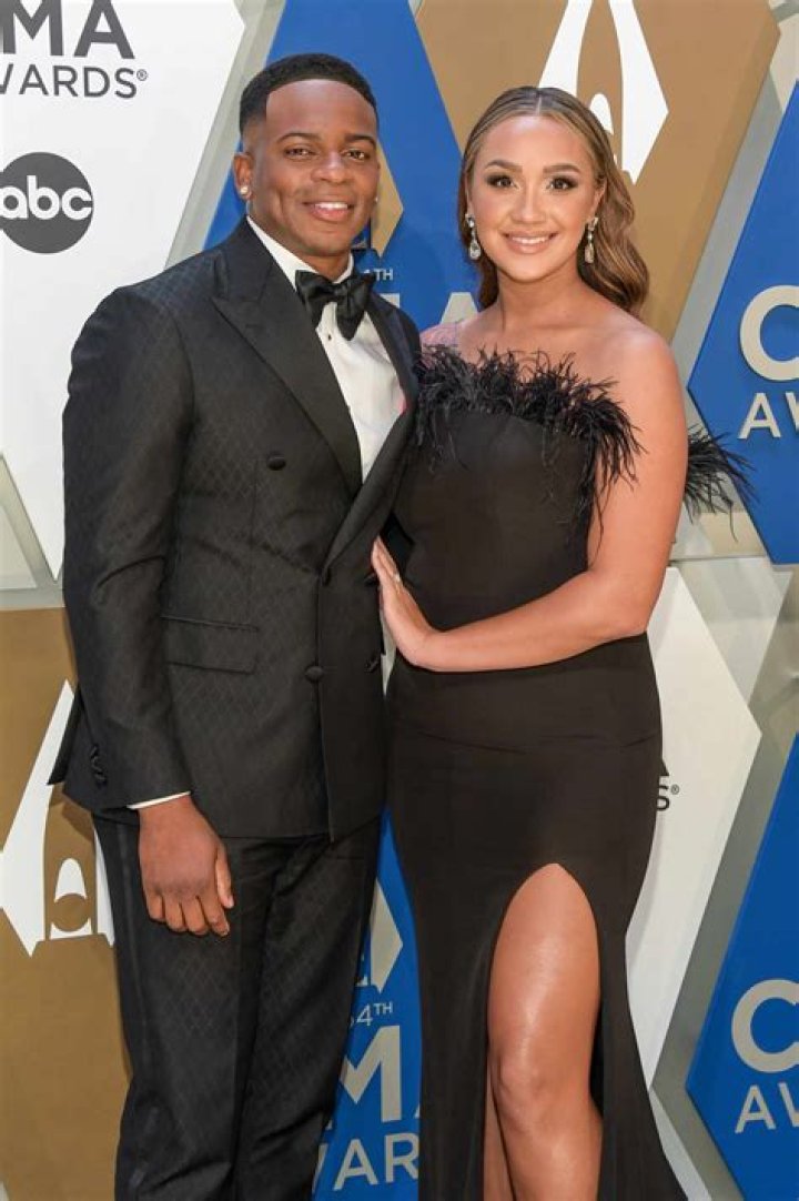 
Jimmie Allen and Alexis Gale’s Relationship Timeline 