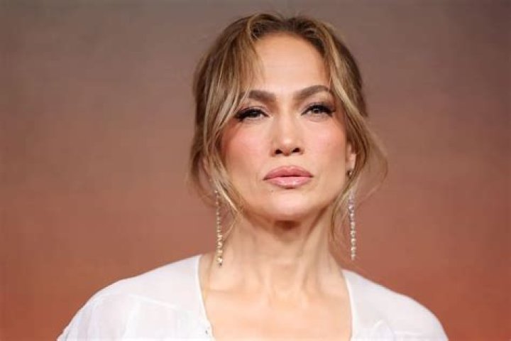 JLo’s Latest Look Shows Off This Perfect Summer-To-Fall Layering Piece