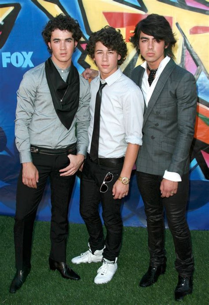 Jonas Brothers Then & Now: Photos – Hollywood Life