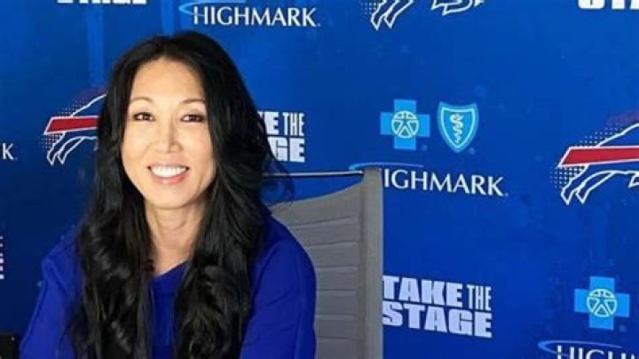 Kim Pegula Height, Weight, Net Worth, Age, Birthday, Wikipedia, Who, Nationality, Biography