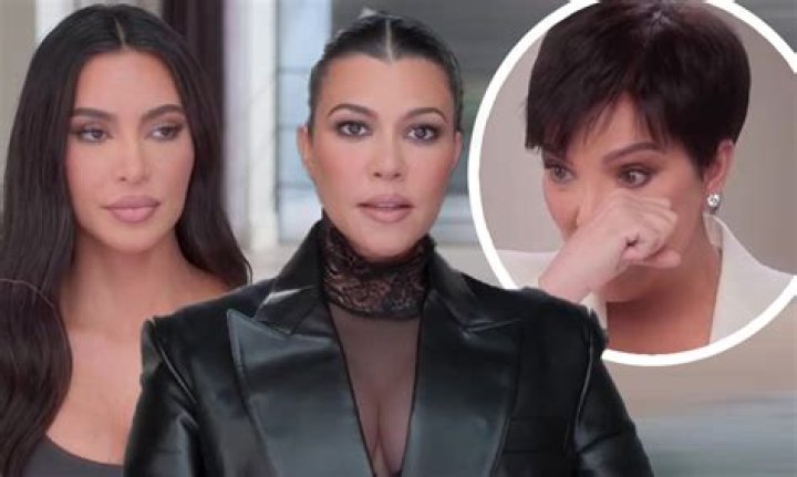 Kourtney Cries & Calls Kim ‘Fat’ After Vicious Fight – Hollywood Life