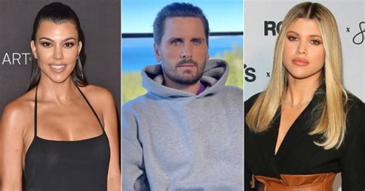Kourtney Kardashian Vs. Sofia Richie In Bikinis — PICS