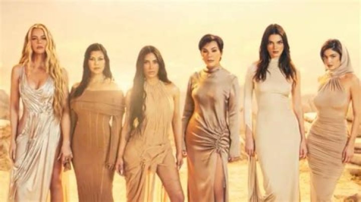 ‘KUWTK’: Kylie Jenner & Scott Disick Get To The Bottom Of The ‘Kardashian Curse’