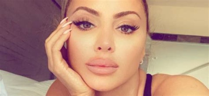 Larsa Pippen, 46, Rocks Sexy Studded Bikini While Lounging By The Pool — Pic