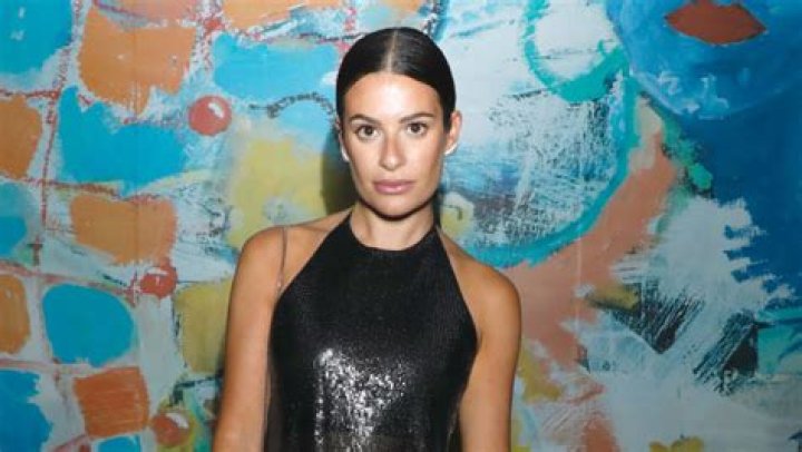 Lea Michele Poses Outside Of ‘Funny Girl’ Theatre & Shares Throwback Of ‘Glee’ Character Doing Exact Same