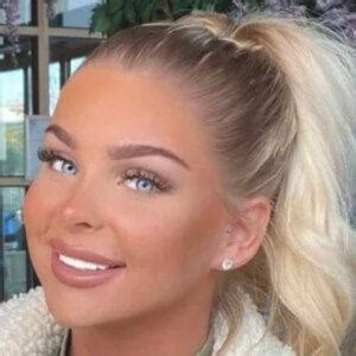 Lily Bult - Bio, Age, Wiki, Facts and Family