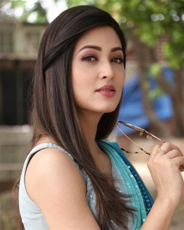 
Meghna Srivastava Height, Weight, Net Worth, Age, Birthday, Wikipedia, Who, Instagram, Biography 