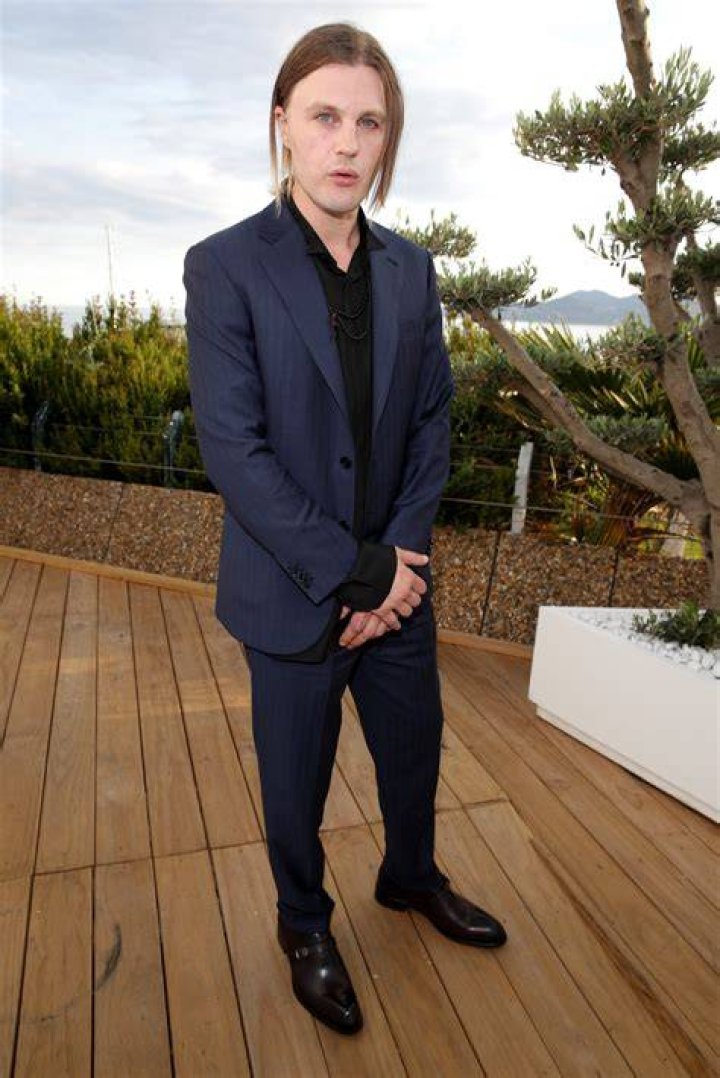 Michael Pitt - Bio, Age, net worth, siblings, height, Wiki, Facts and Family