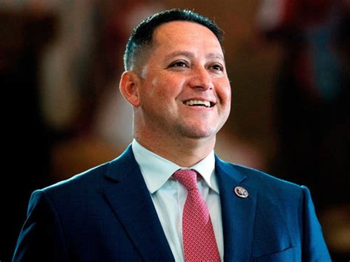 
Nathan Gonzales Height, Weight, Net Worth, Age, Birthday, Wikipedia, Who, Nationality, Biography 